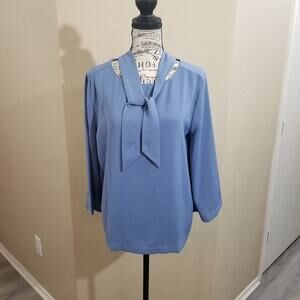 Ann Taylor Factory top‎ sz medium